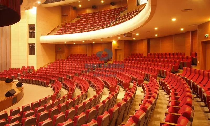 典創(chuàng)專業(yè)座椅 典創(chuàng)專業(yè)座椅