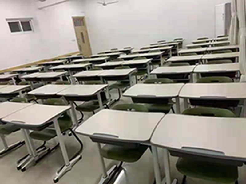 1640922353293743.jpg 課桌@.jpg