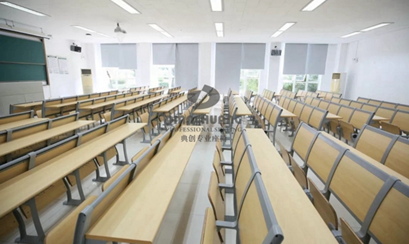 1645496990943750.jpg 課桌椅@ (1).jpg